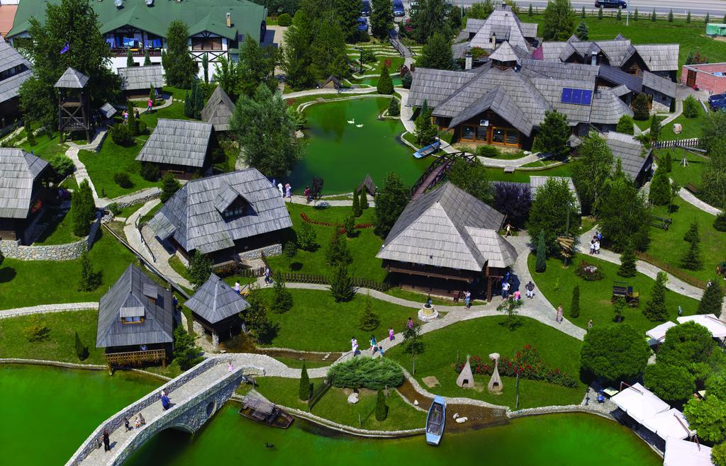 Ethno Village Stanisici Bijeljina Ngoại thất bức ảnh